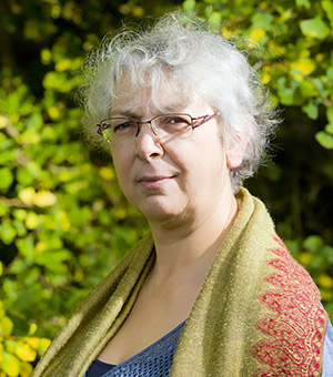 Dr. Ester van der Voet